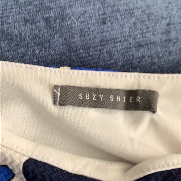 Floral blouse - Picture 2 of 2